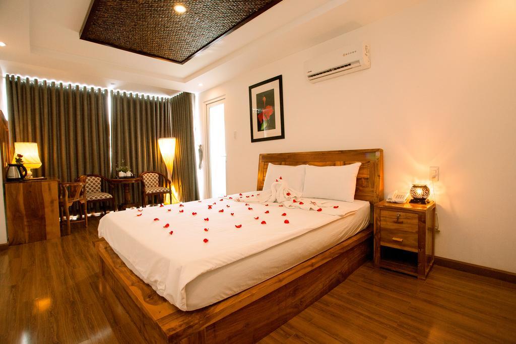 เร็กซ์ โฮเต็ล แอนด์ อพาร์ตเมนต์ Hotel ญาจาง ภายนอก รูปภาพ