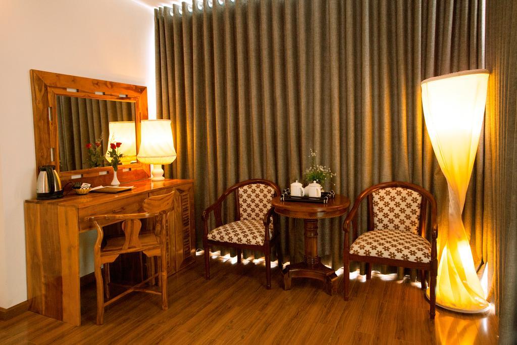 เร็กซ์ โฮเต็ล แอนด์ อพาร์ตเมนต์ Hotel ญาจาง ภายนอก รูปภาพ