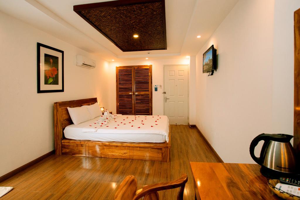 เร็กซ์ โฮเต็ล แอนด์ อพาร์ตเมนต์ Hotel ญาจาง ภายนอก รูปภาพ