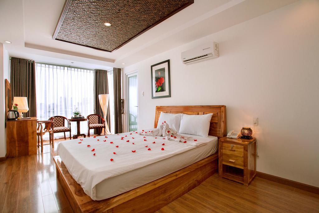 เร็กซ์ โฮเต็ล แอนด์ อพาร์ตเมนต์ Hotel ญาจาง ภายนอก รูปภาพ