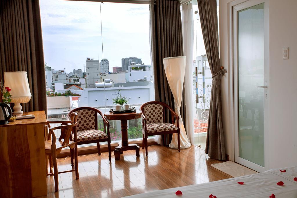 เร็กซ์ โฮเต็ล แอนด์ อพาร์ตเมนต์ Hotel ญาจาง ภายนอก รูปภาพ