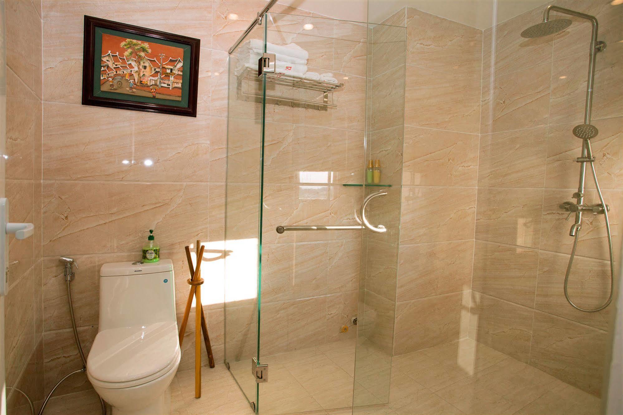 เร็กซ์ โฮเต็ล แอนด์ อพาร์ตเมนต์ Hotel ญาจาง ภายนอก รูปภาพ