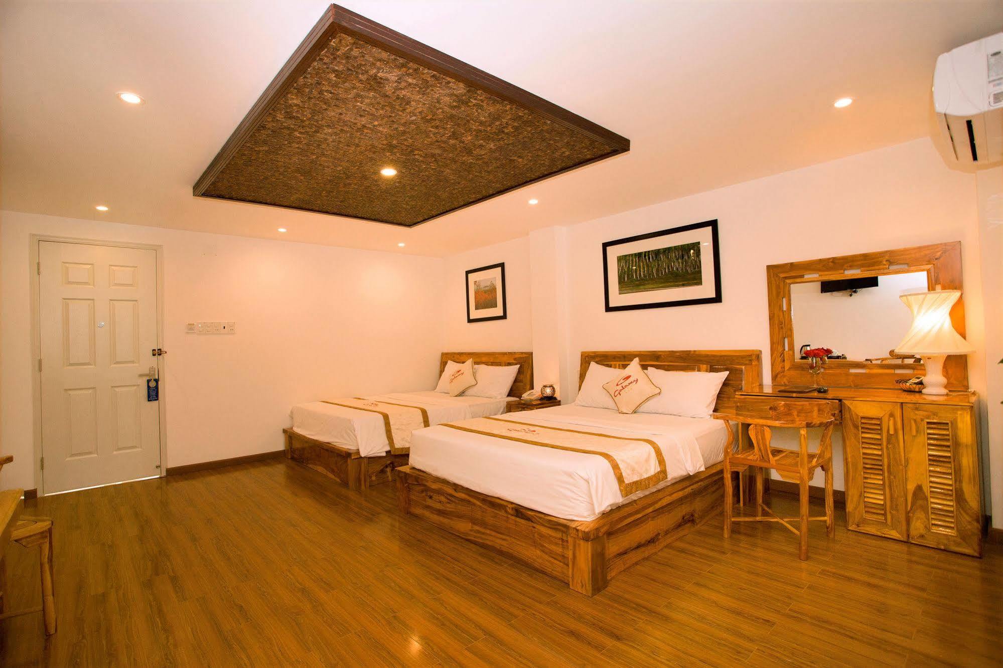 เร็กซ์ โฮเต็ล แอนด์ อพาร์ตเมนต์ Hotel ญาจาง ภายนอก รูปภาพ